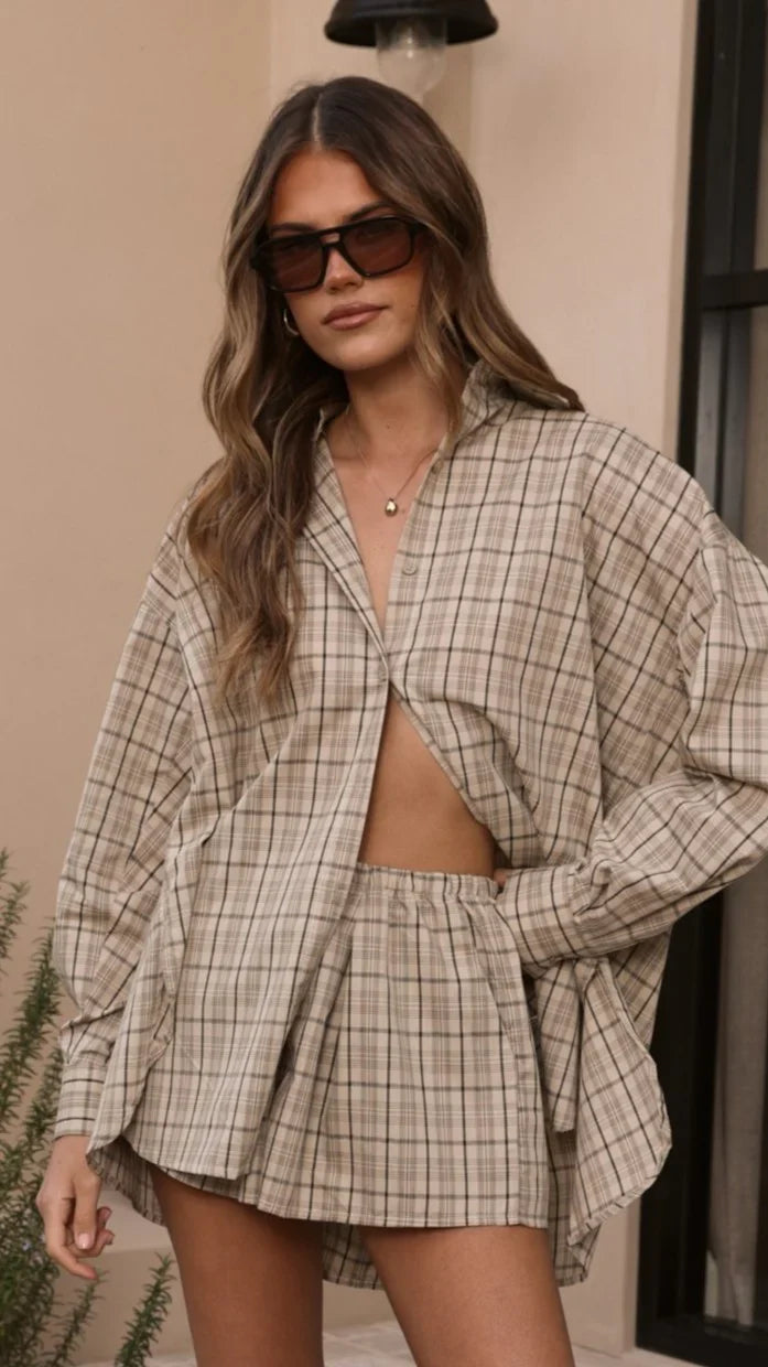 Arli Shorts Beige Brown Plaid
