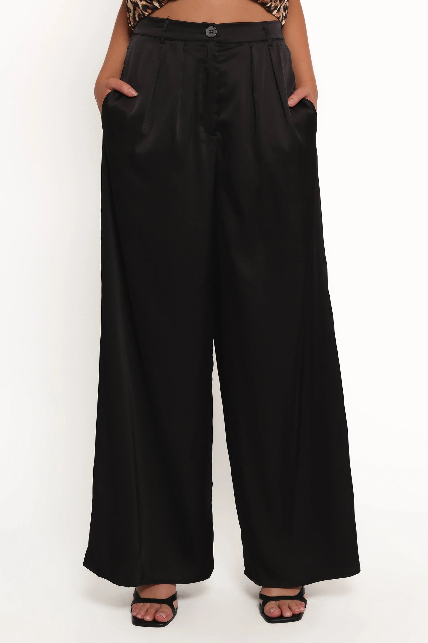 Harlow Two Piece Set Tan Black