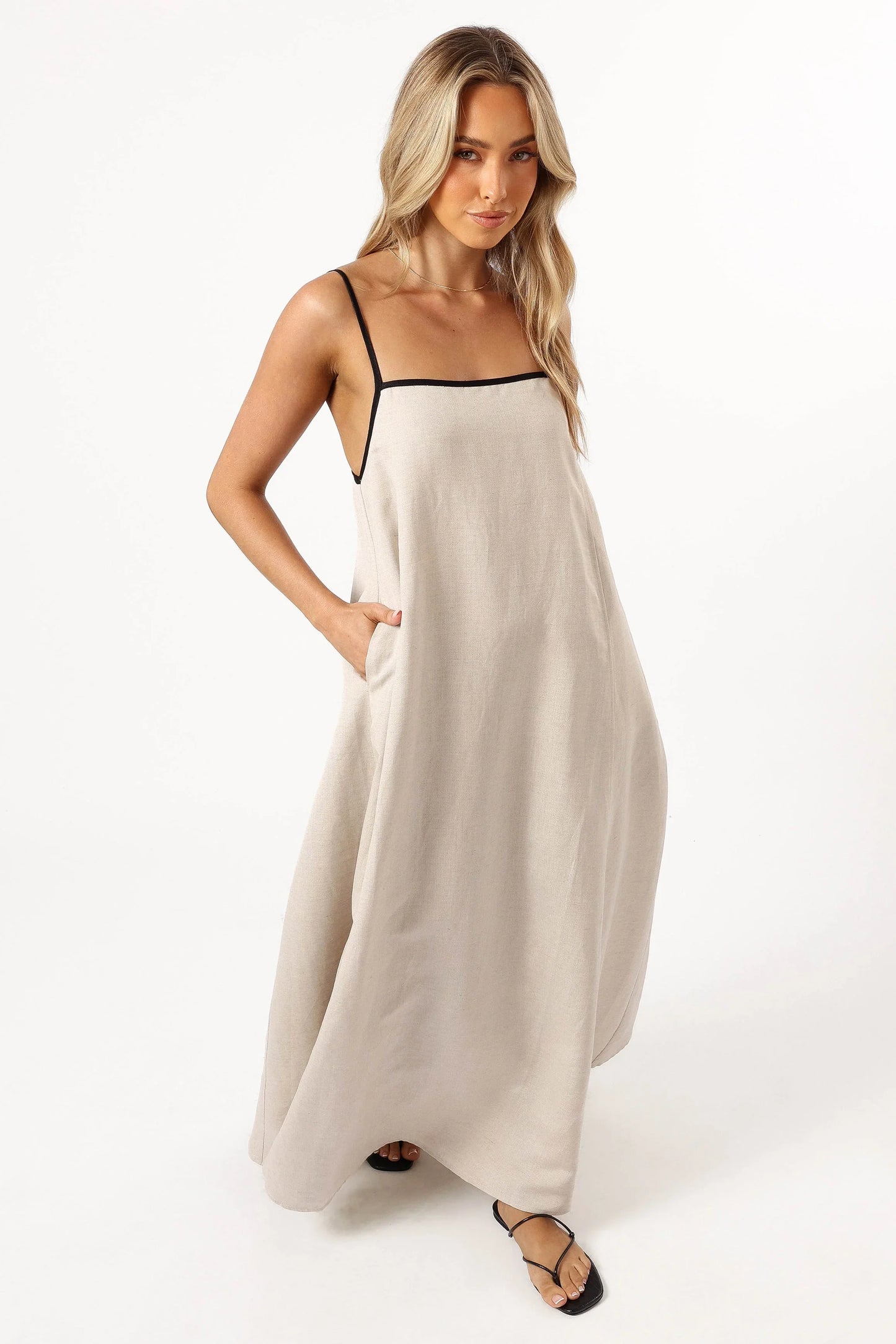 Elliana Maxi Dress Beige