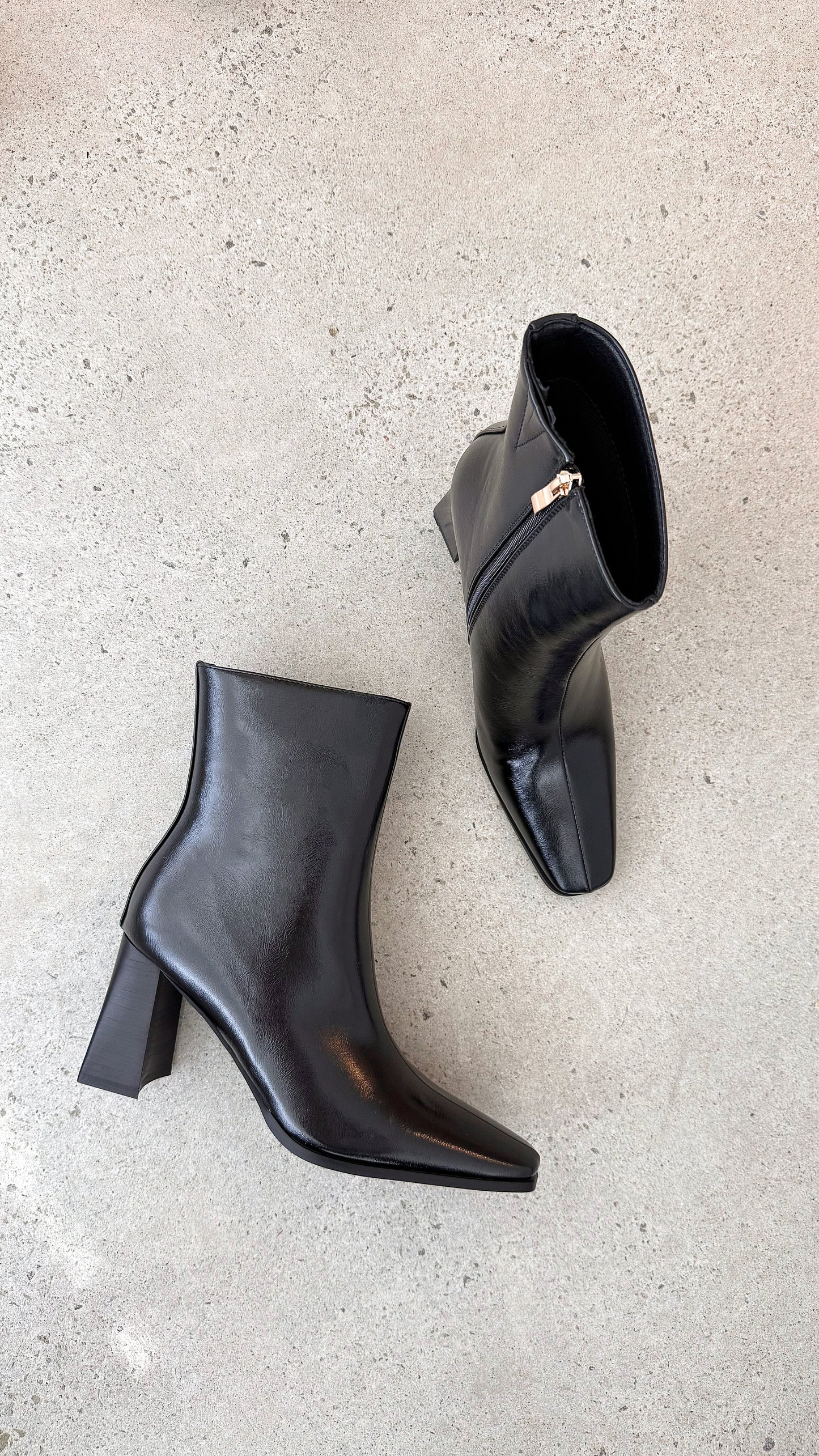 Wez Boots Black Shine