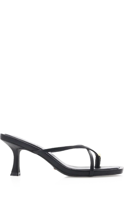 Urika Heel Black
