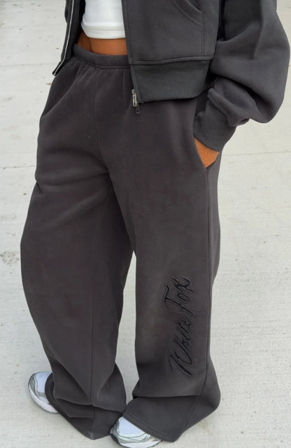 Studio 17 Willa Wide Leg Sweatpants Charcoal