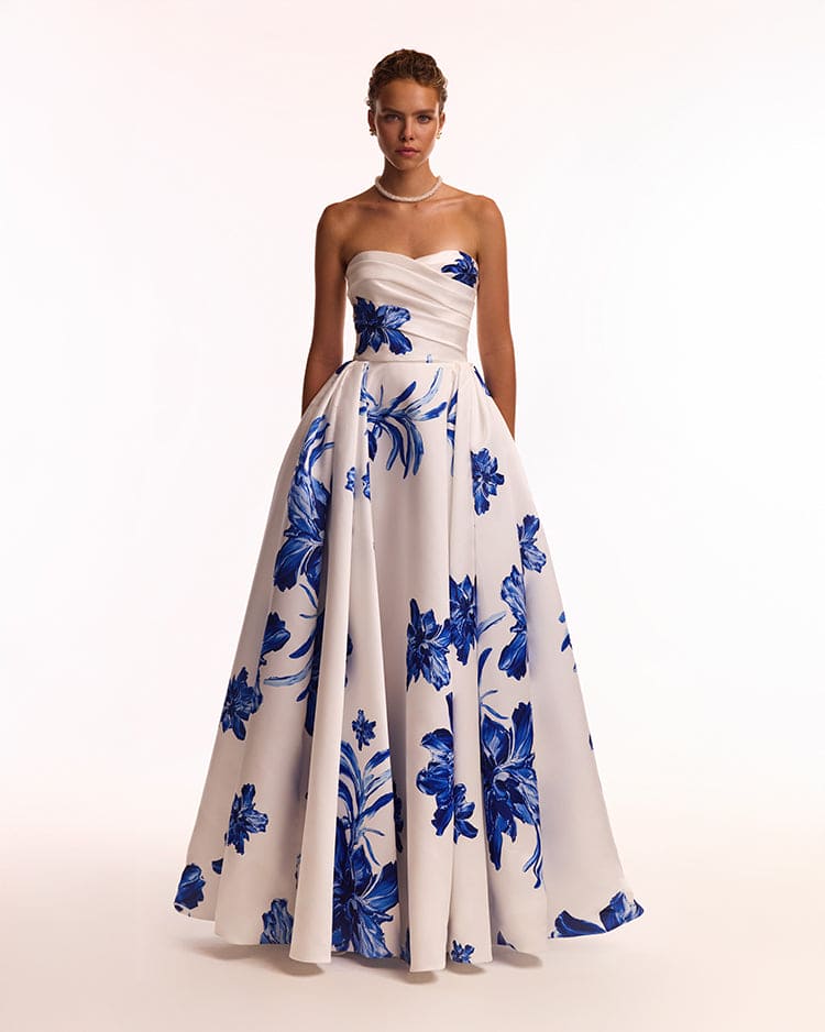 Wonderful white A line maxi dress with blue flowers Glow Up