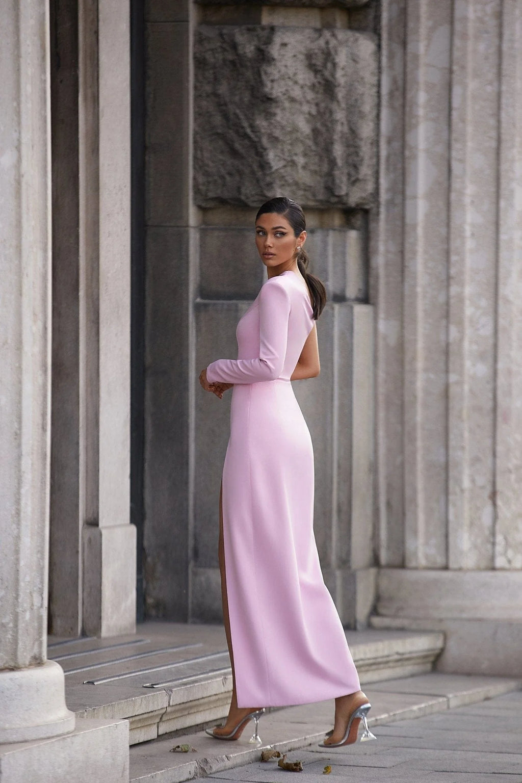 Pink Long sleeved dress with sharp shoulder cut