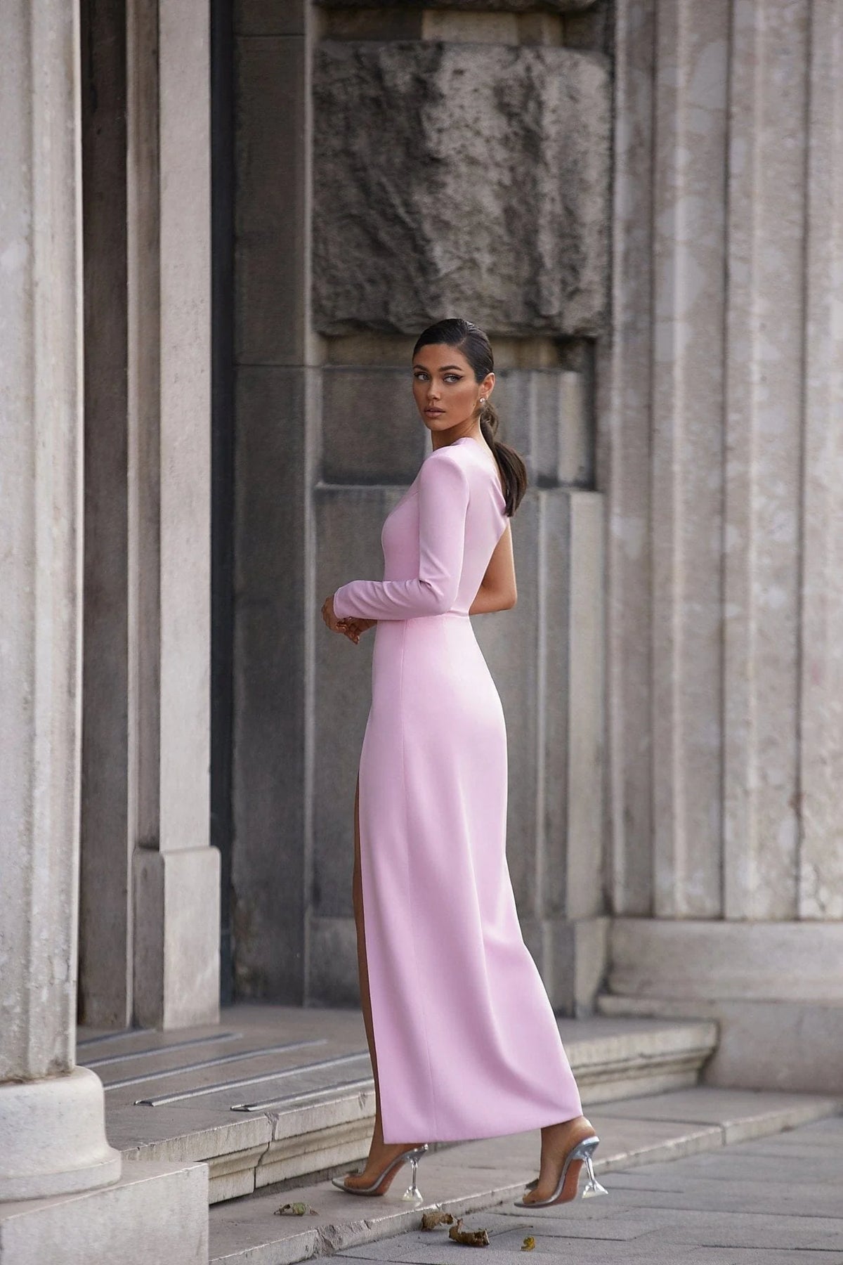 Pink Long sleeved dress with sharp shoulder cut