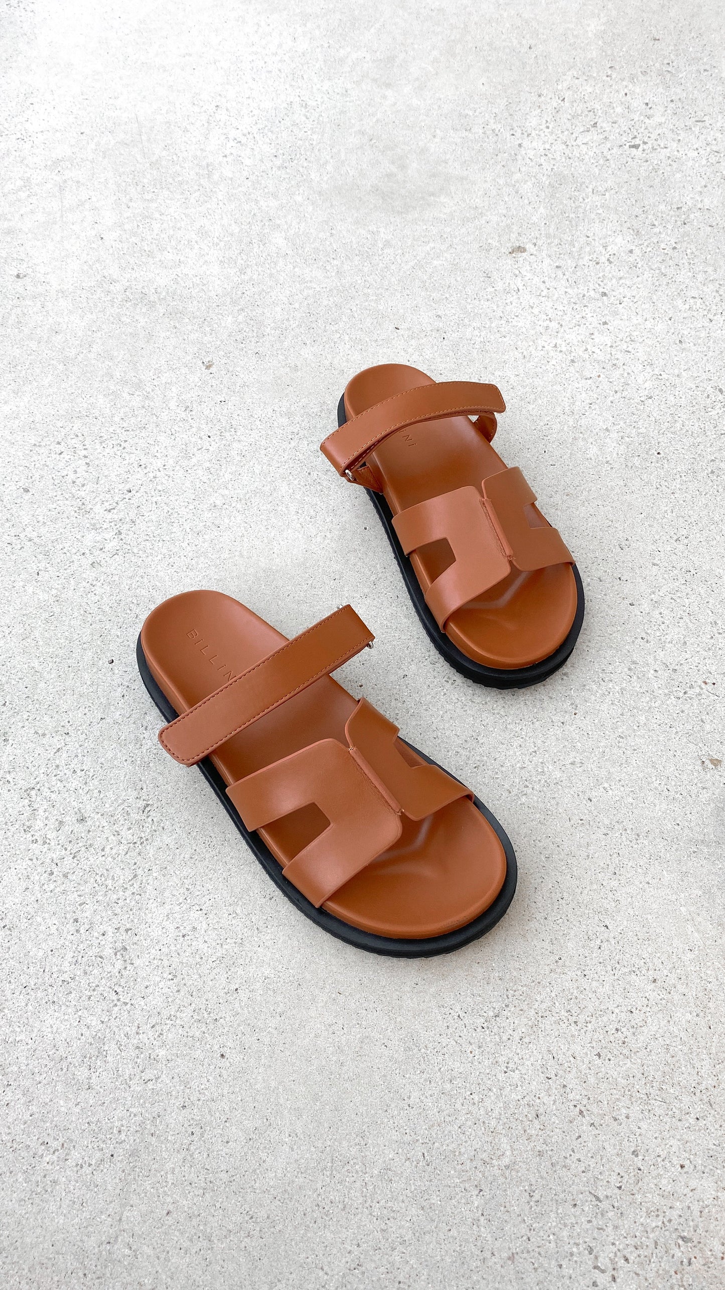 Theon Slides Tan