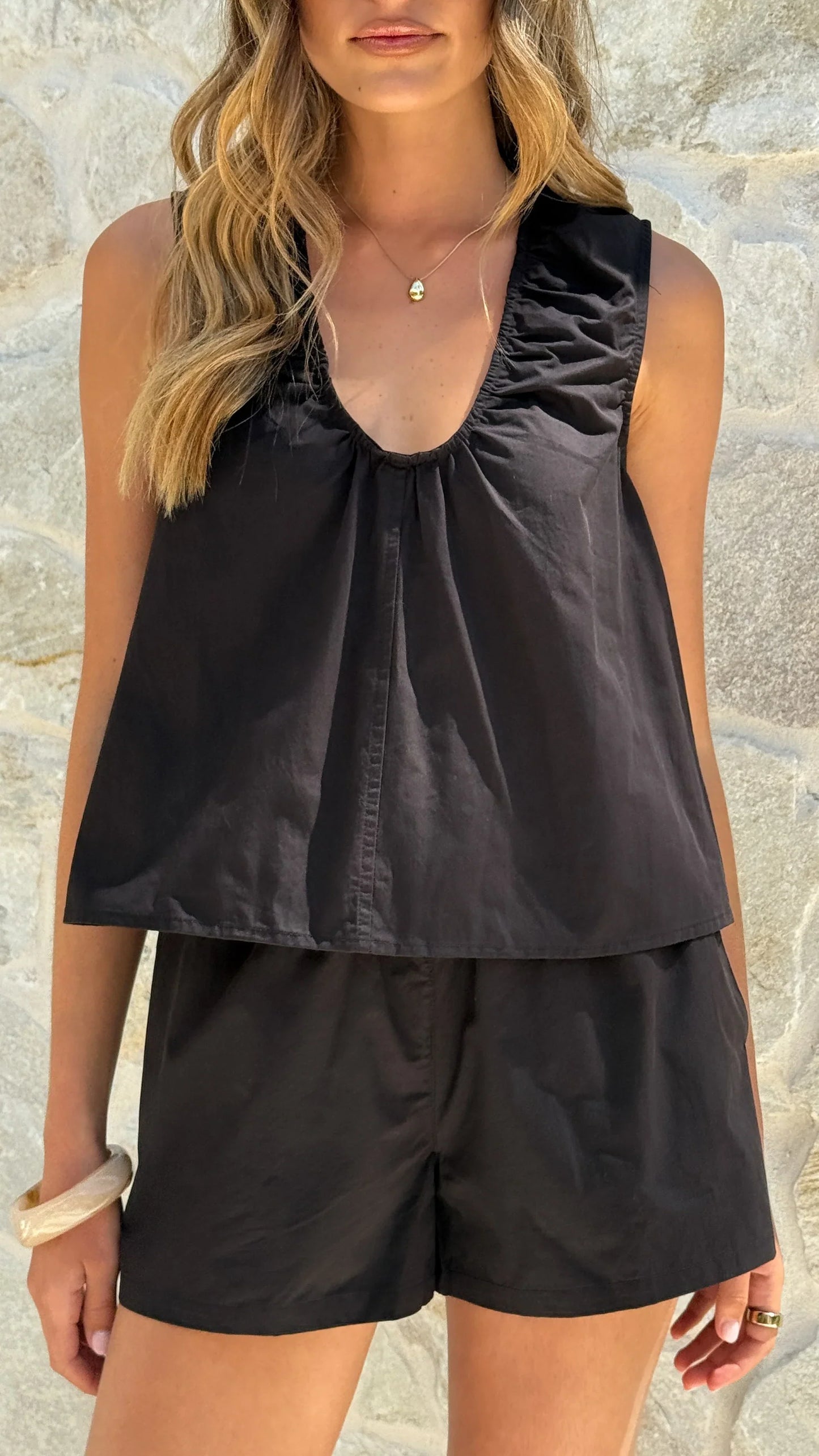 Vika Top Black