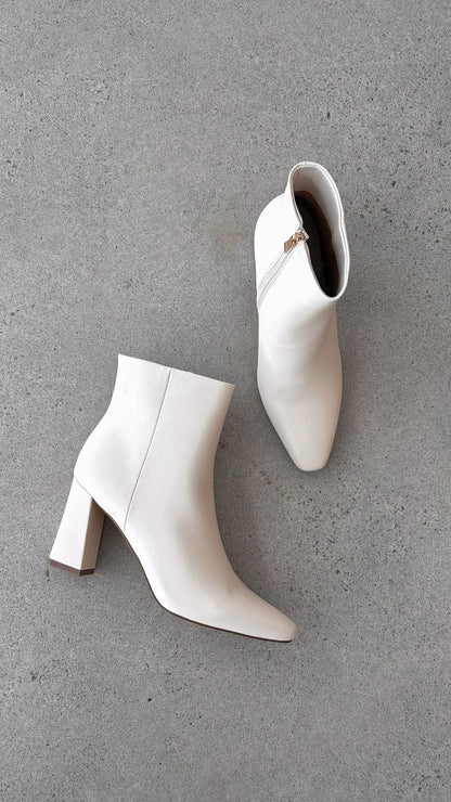 Indeera Boots Bone