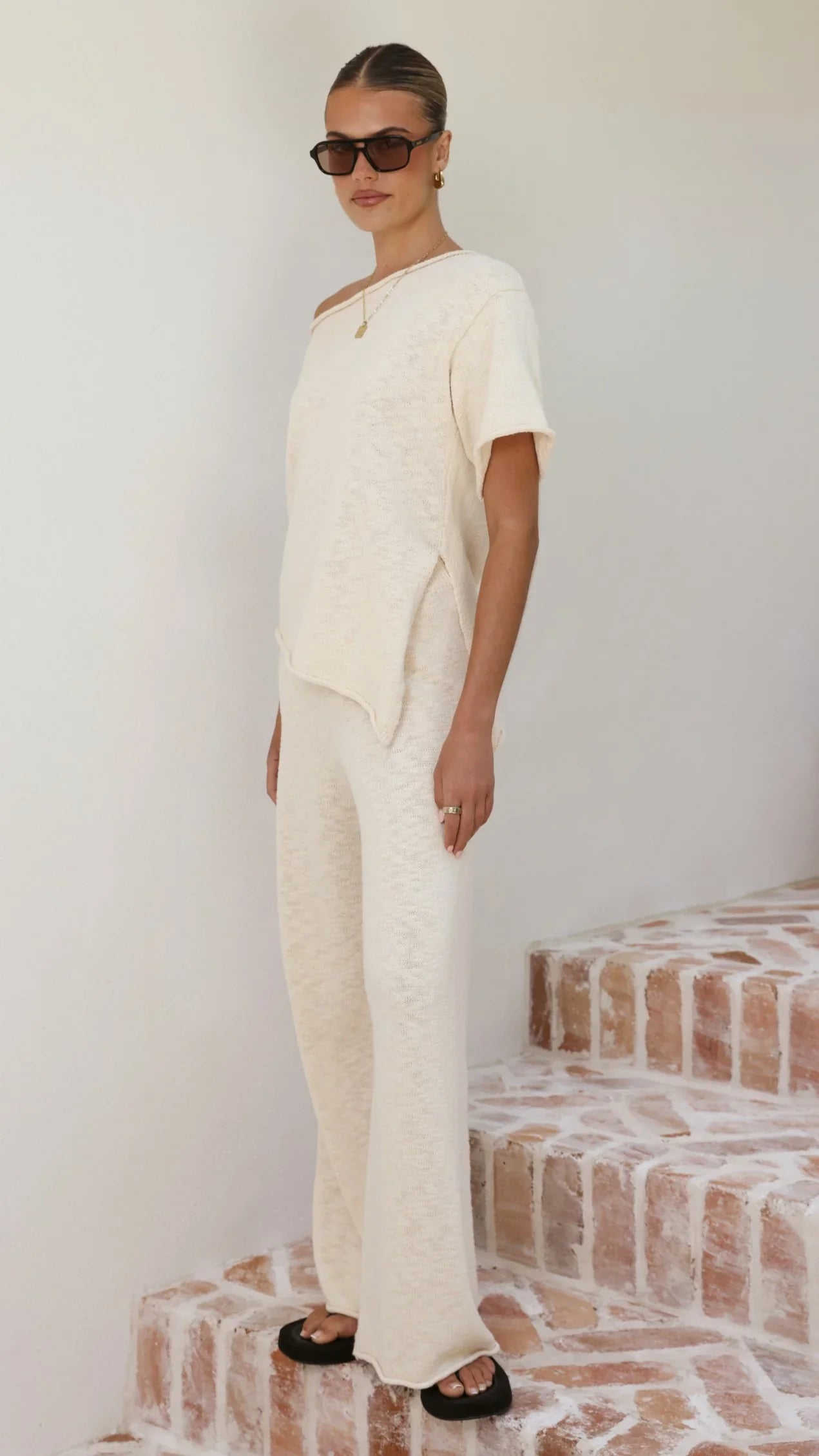Cascadia Off Shoulder T Shirt Cream