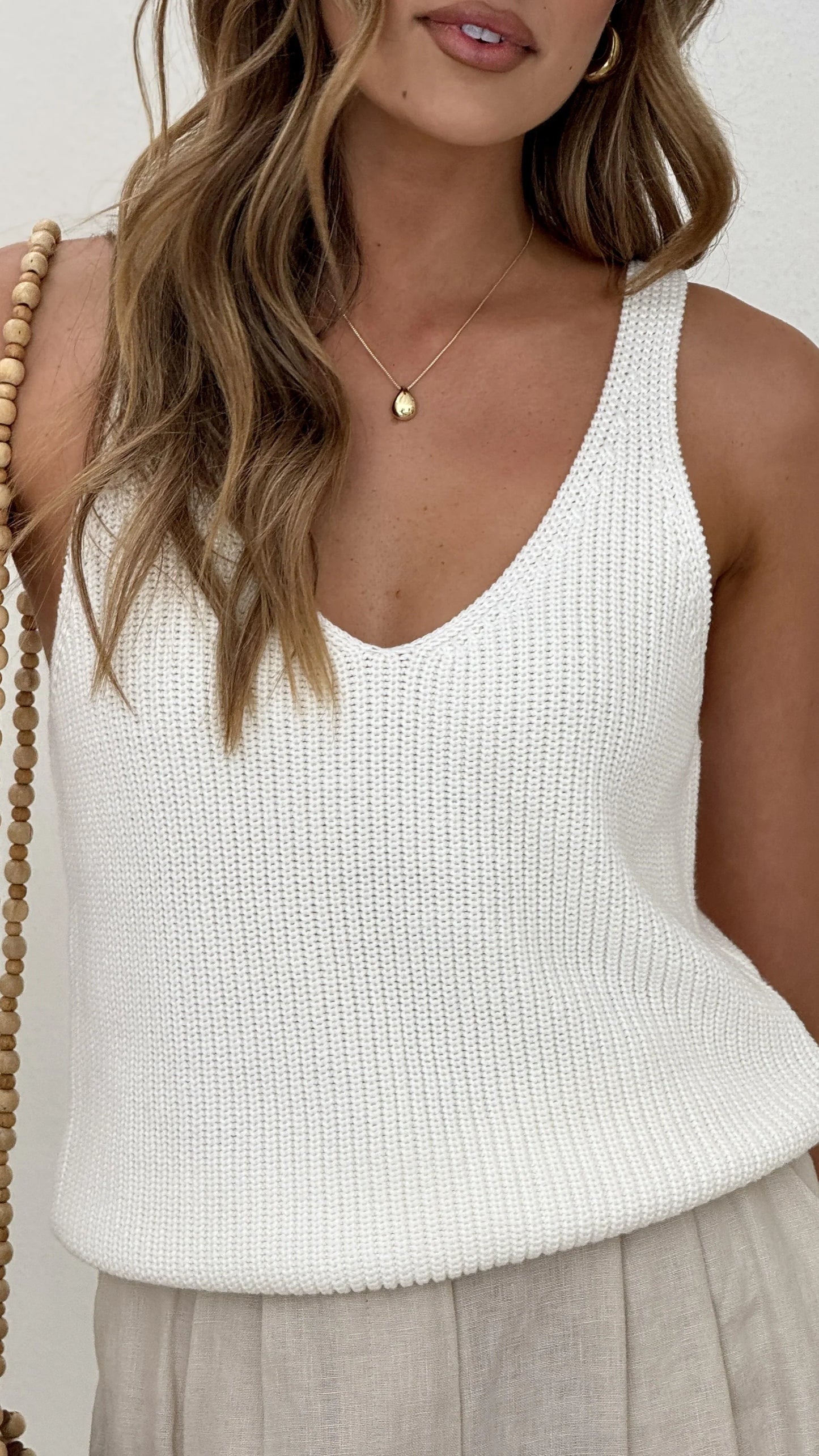 Neelia Top White