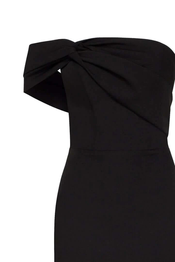 Black Classy midi dress with open neckline