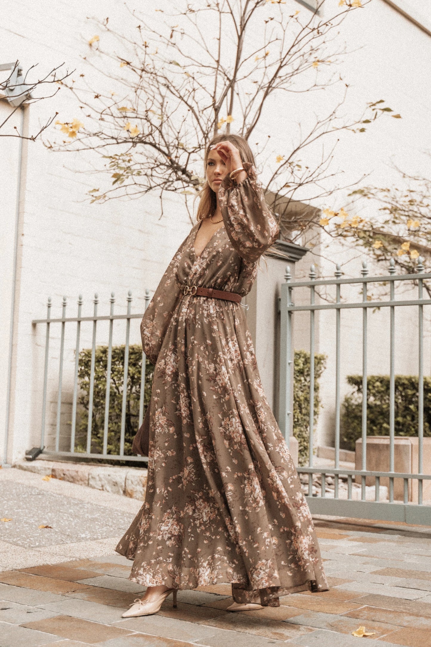 Anisa Maxi Dress Olive Floral