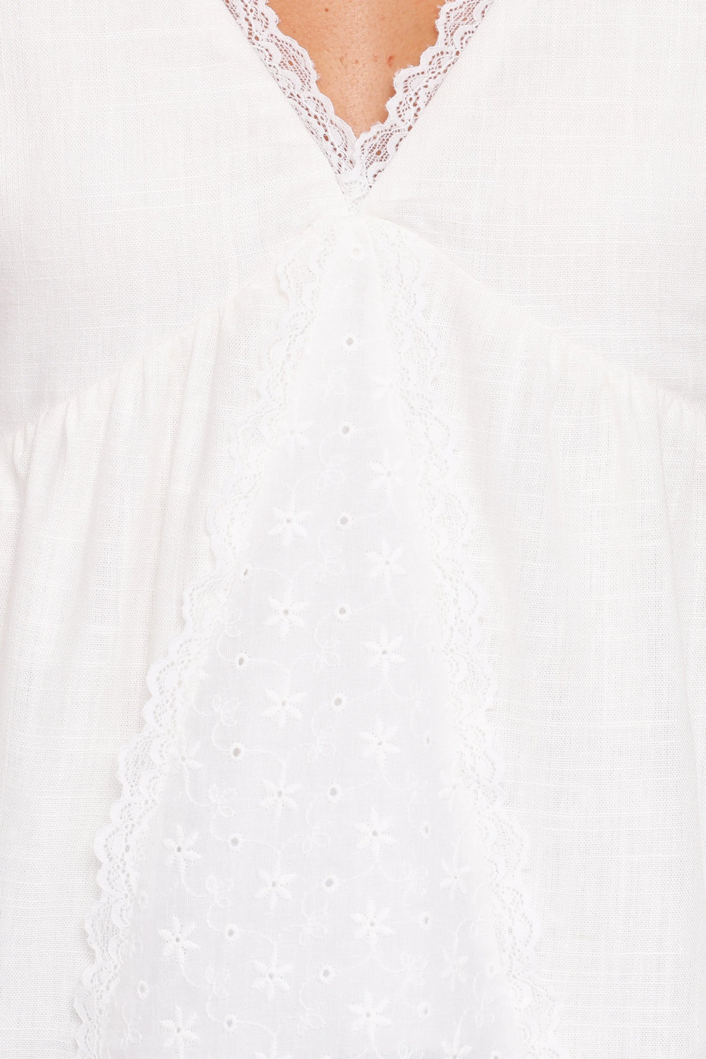 Aminta Top White