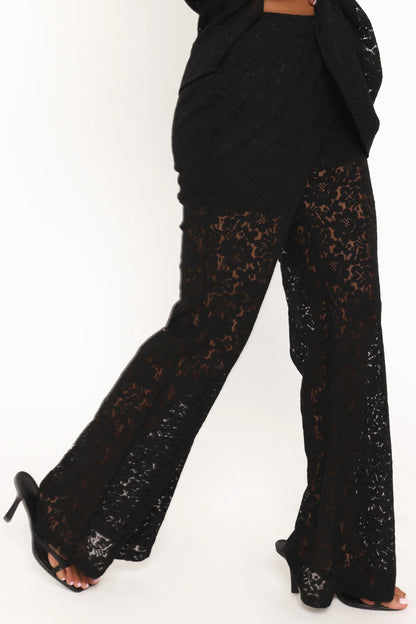 Sammy Embroidered Set Black