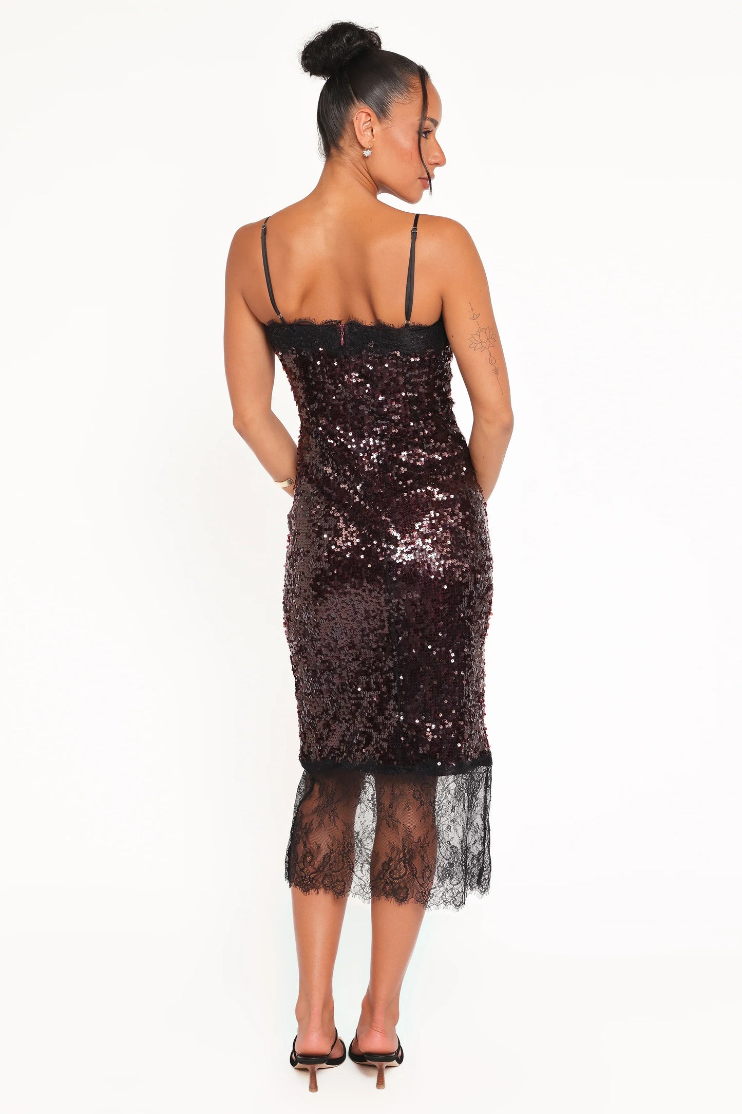 Frida Lace Midi Dress Burgundy