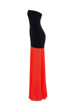 BlackCoral dress with a pleated skirt Parisienne