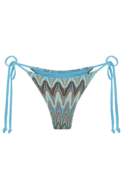 Clio Bottoms Ocean Waves