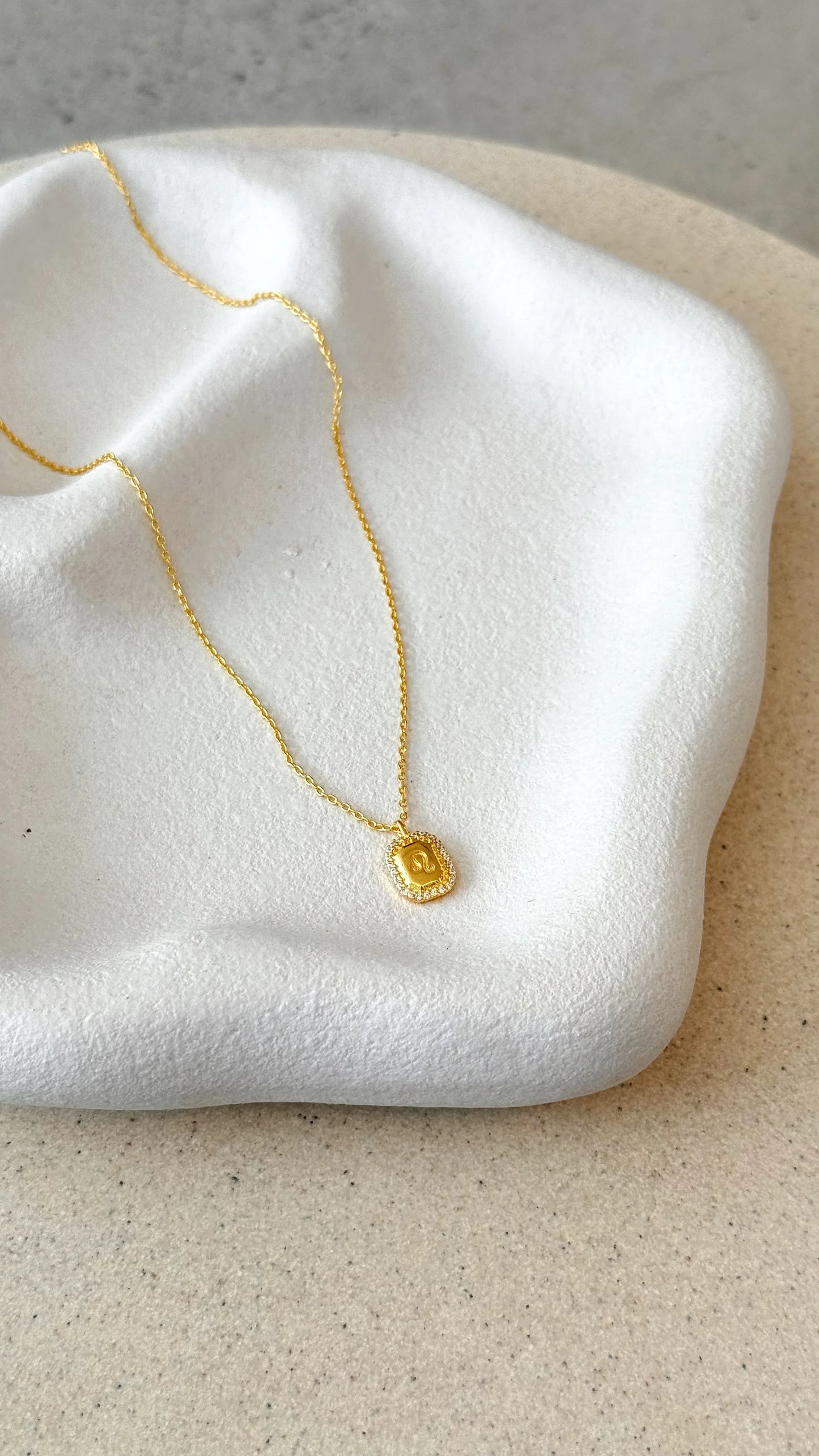 Zodiac Necklace Leo