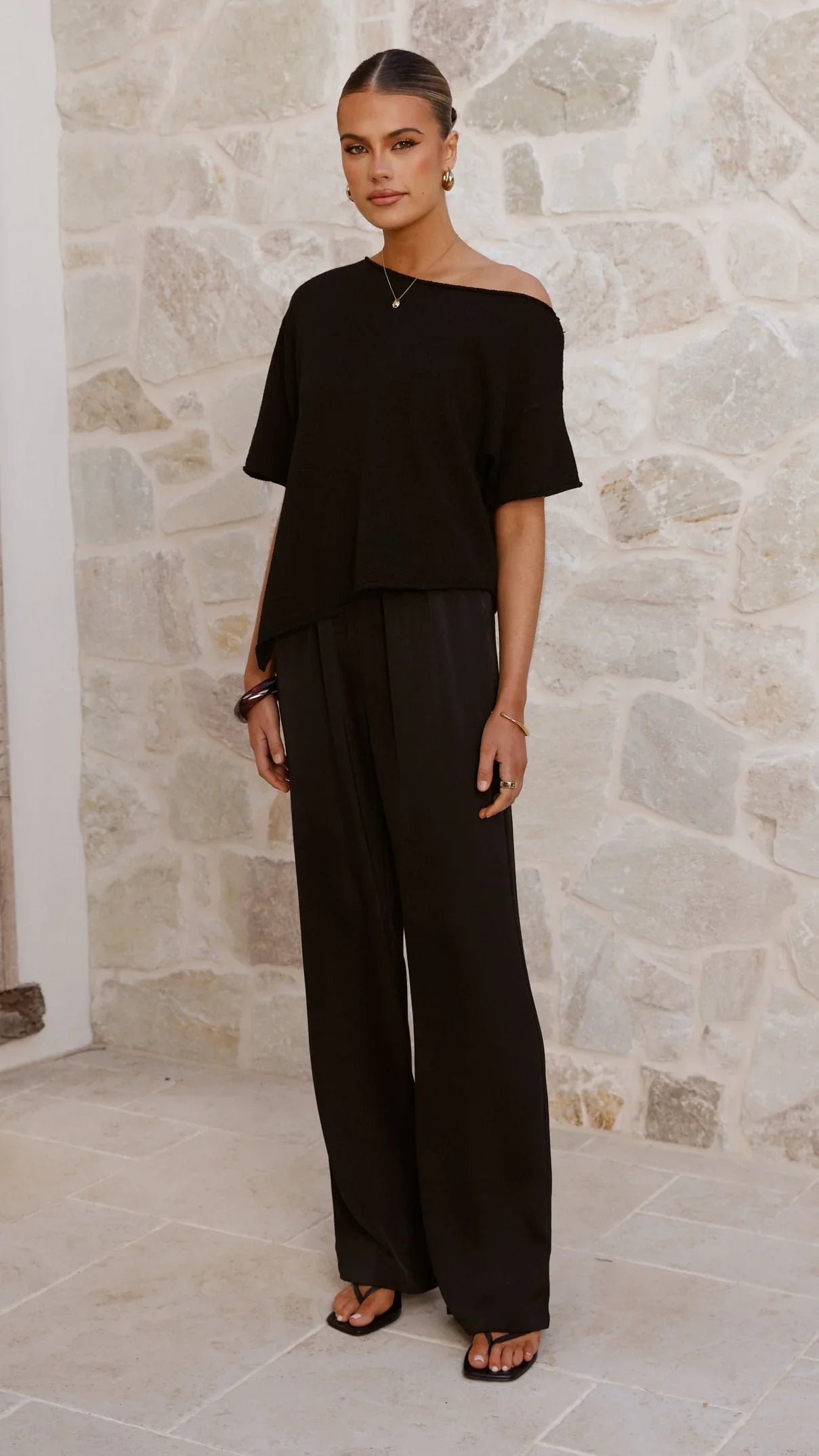 Blair Off Shoulder Tee Black
