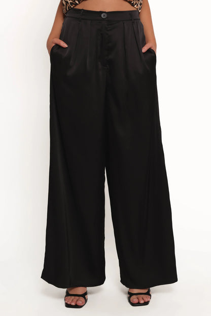 Harlow Two Piece Set Tan Black