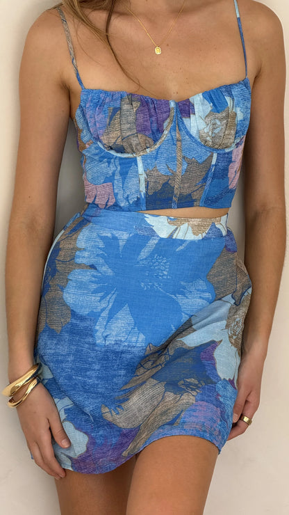 Rixie Crop Top Blue Floral