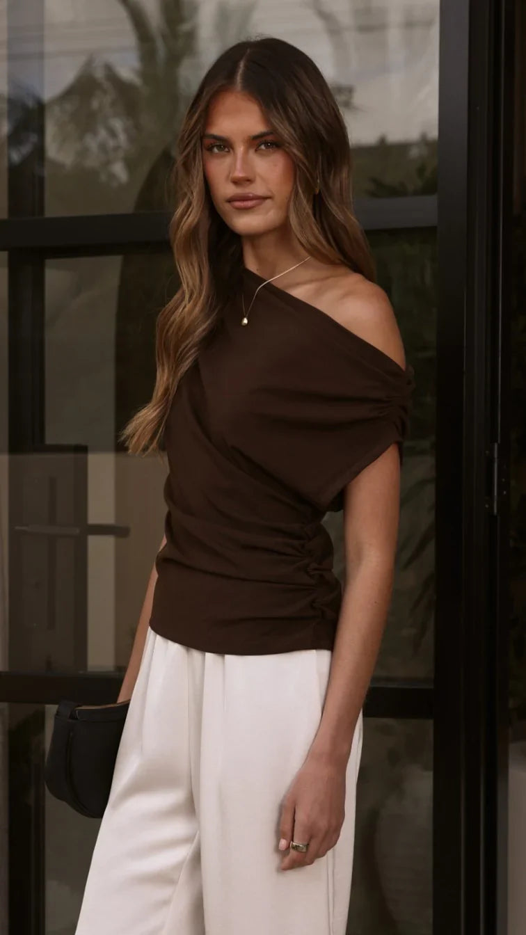 Ruby Off The Shoulder Tee Chocolate