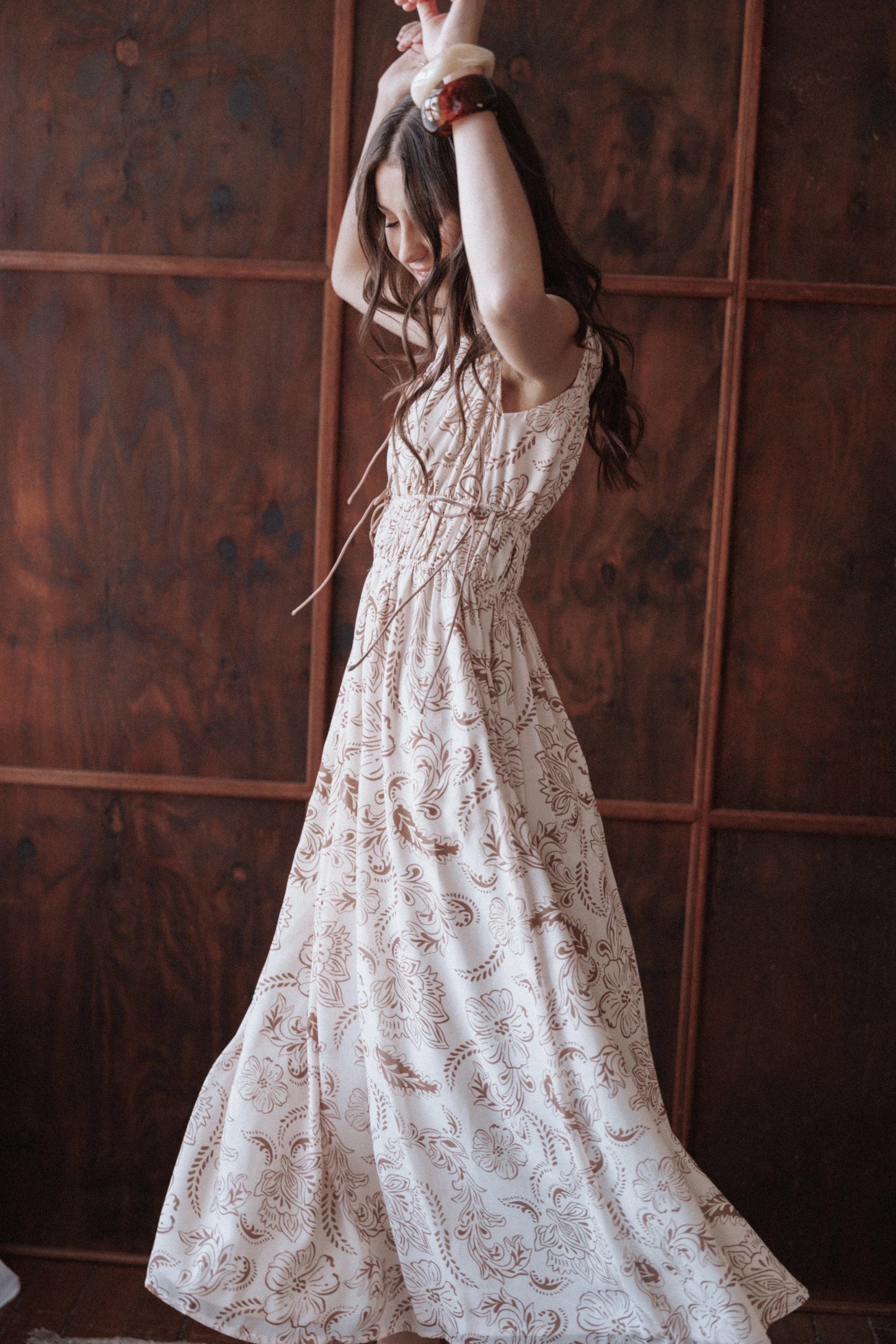 Safira Midi Dress Brown Paisley