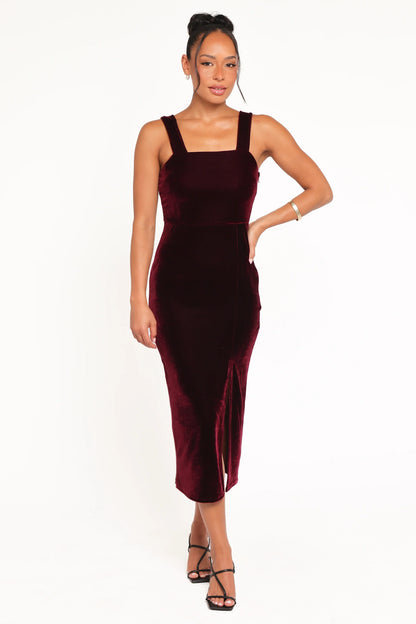 Hyatt Velvet Dress Burgundy