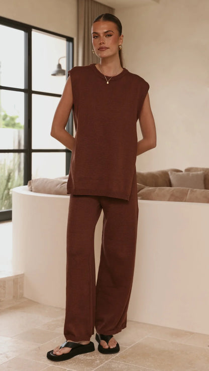Florentine Knit Vest and Pants Set Chocolate