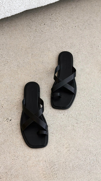 Ulianna Slide Black