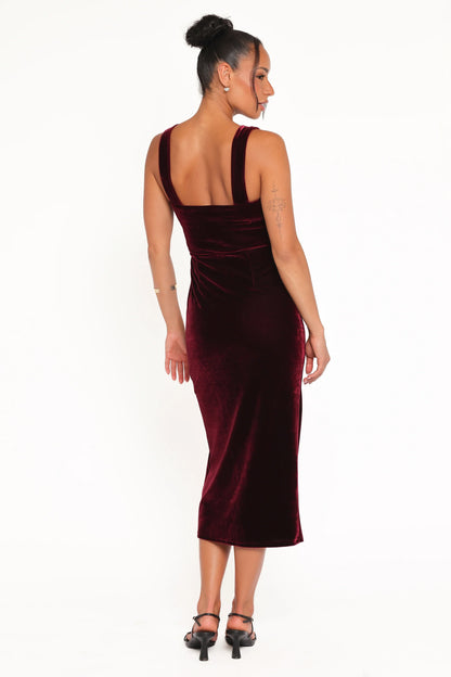 Hyatt Velvet Dress Burgundy