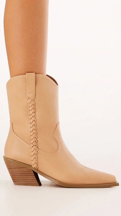 Ellenora Boots Desert