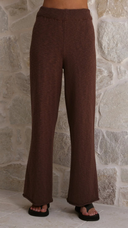 Cascadia Pants Chocolate