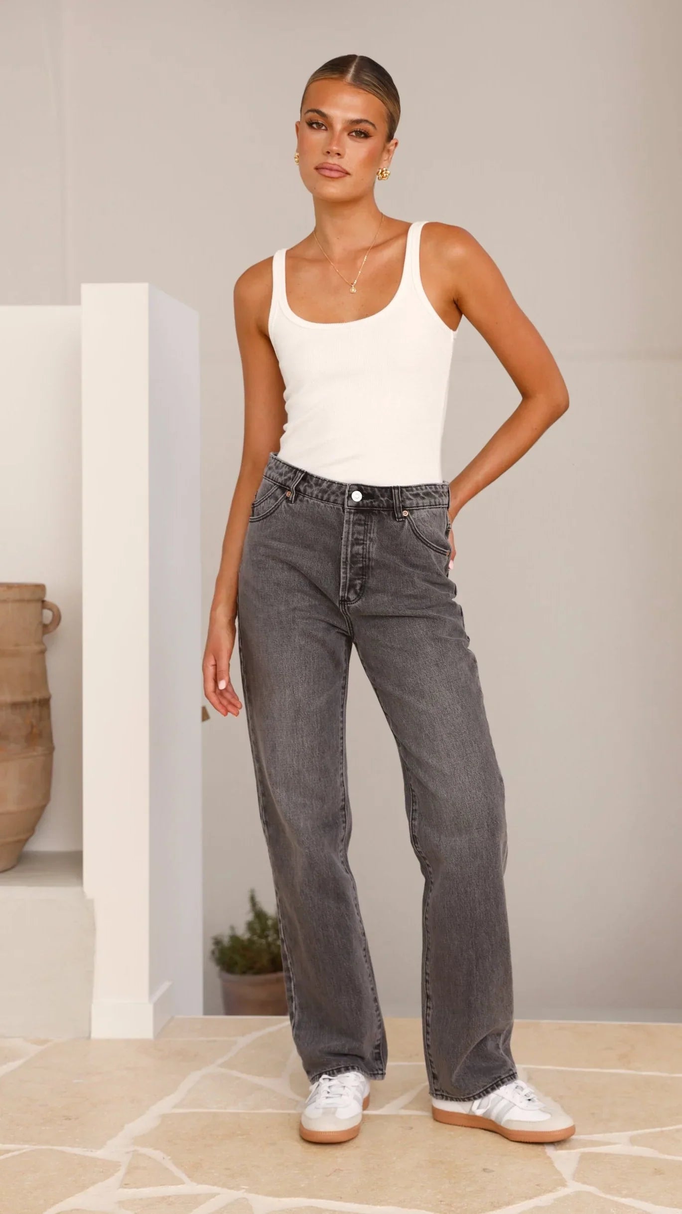 Rollas 90s Relaxed Jean Vintage Black Worn Black