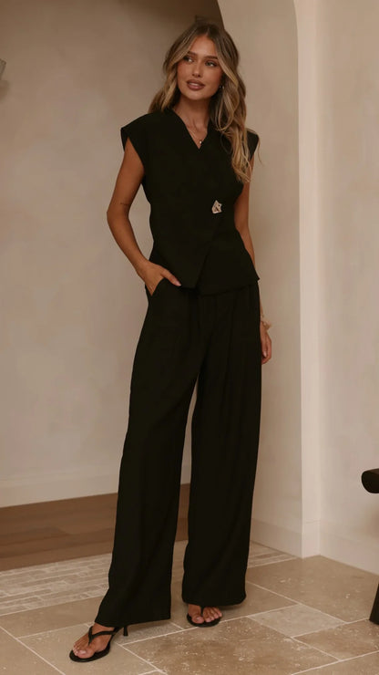 Zahira Vest Top Black
