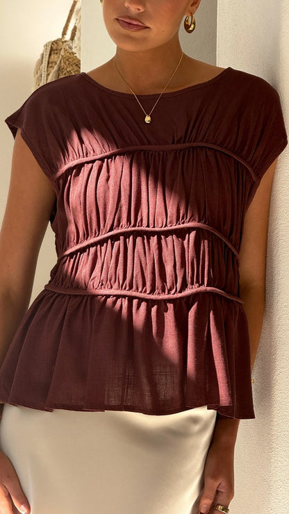 Liora Top Chocolate