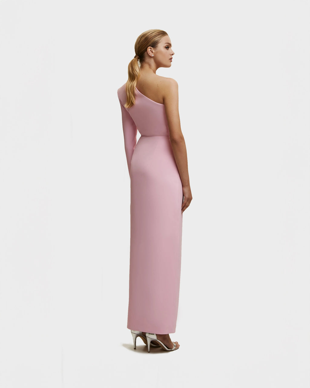 Pink Long sleeved dress with sharp shoulder cut