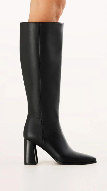Vallia Boots Black