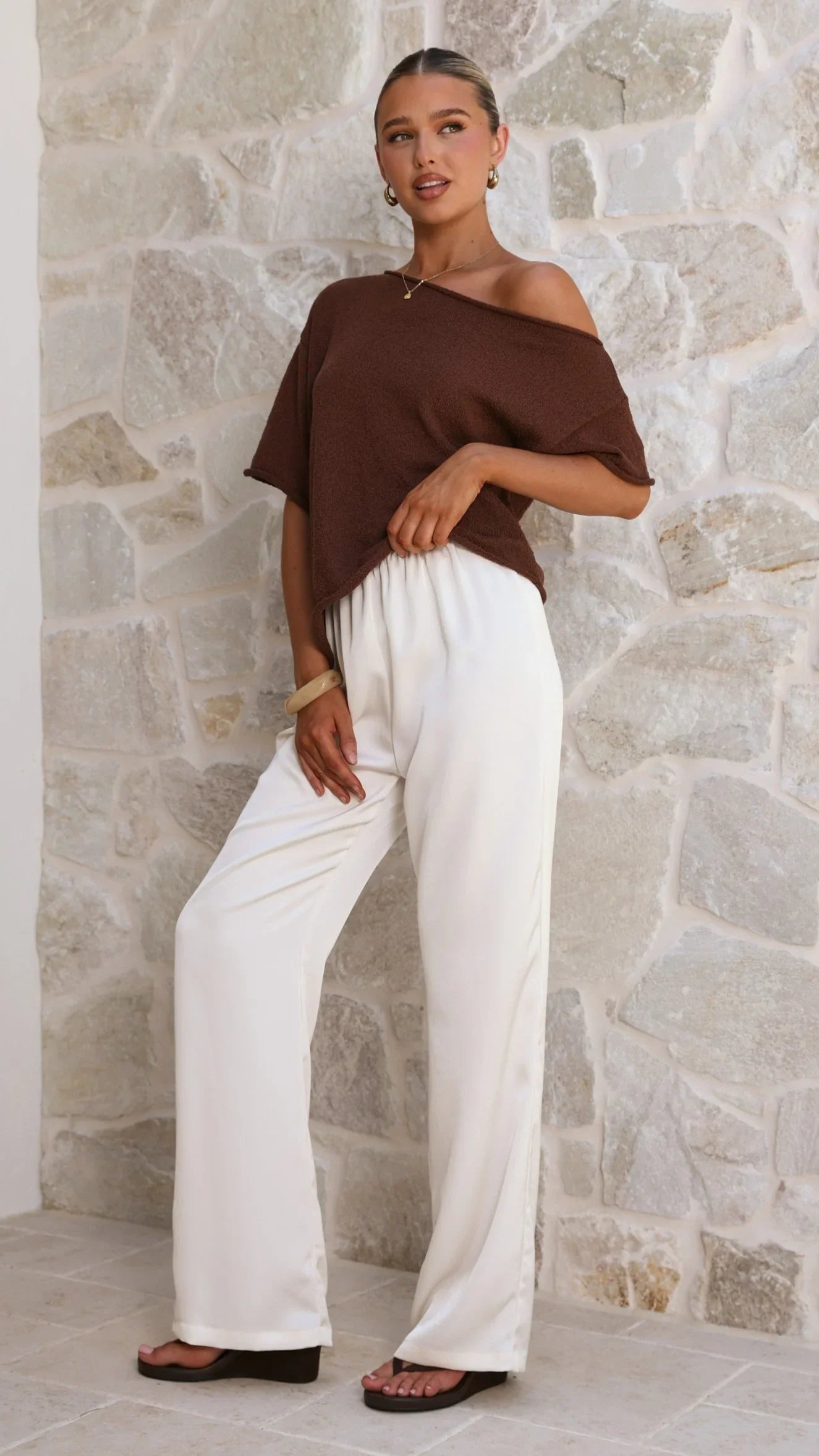 Blair Off Shoulder Tee Chocolate