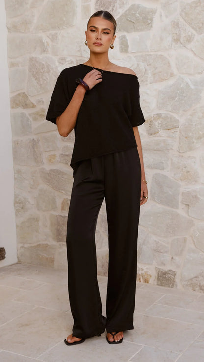 Blair Off Shoulder Tee Black