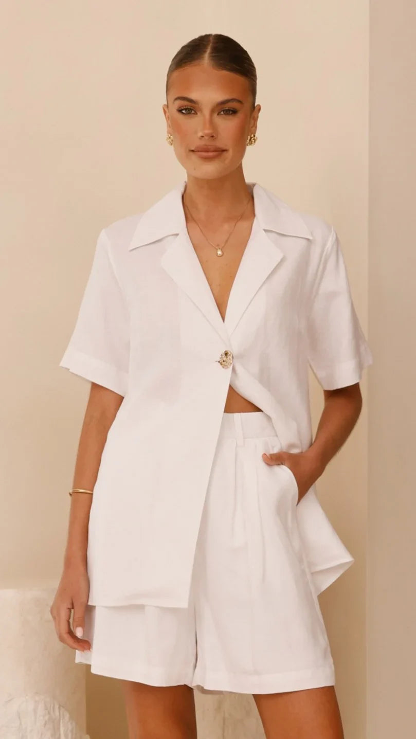 Emmaline Shorts White