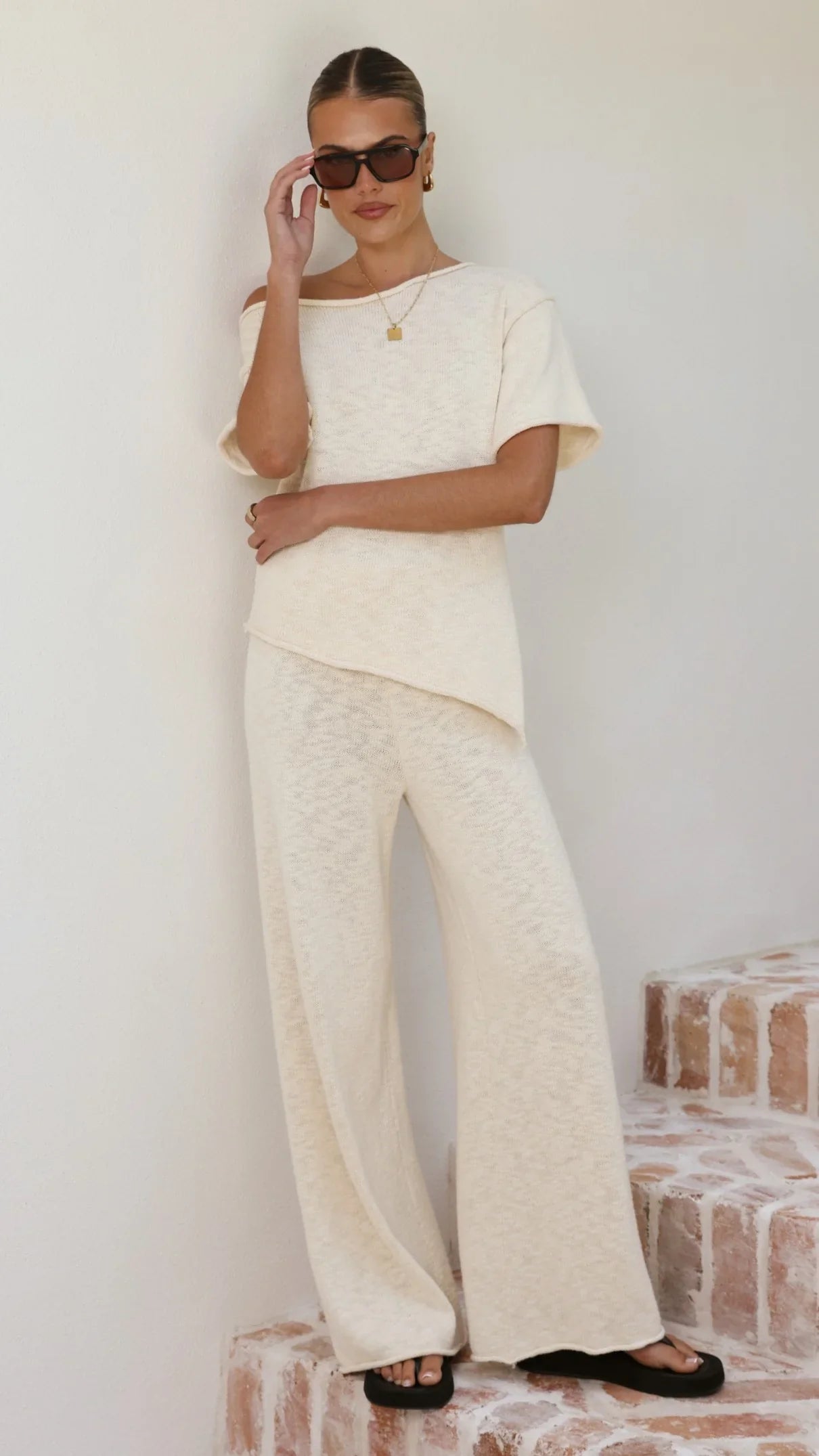 Cascadia Off Shoulder T Shirt Cream