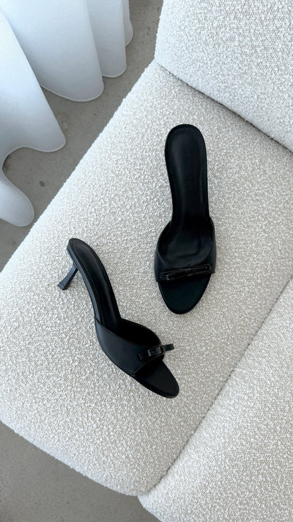 Gwin Heel Black