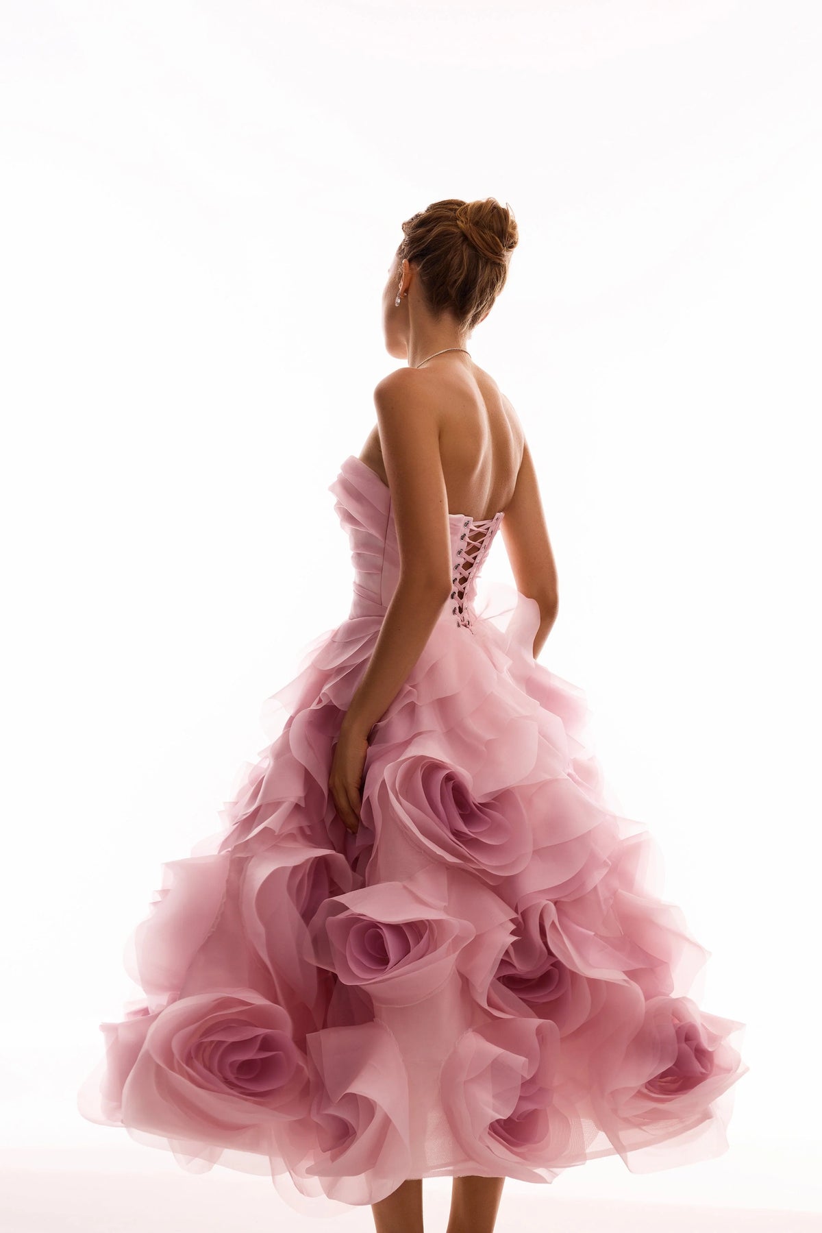 Dramatic flowered organza midi dress in misty rose Glow Up