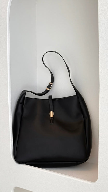 Yara Shoulder Bag Black