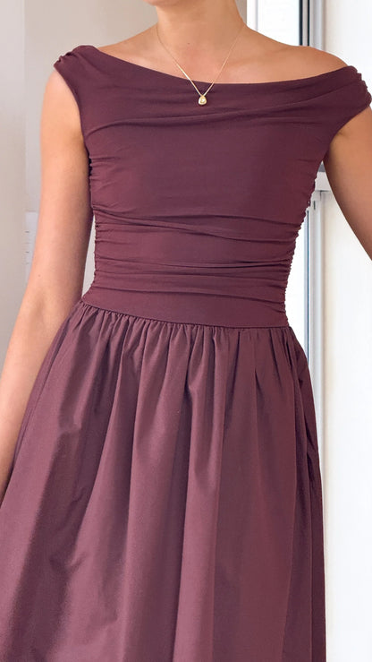 Immy Midi Dress Brown