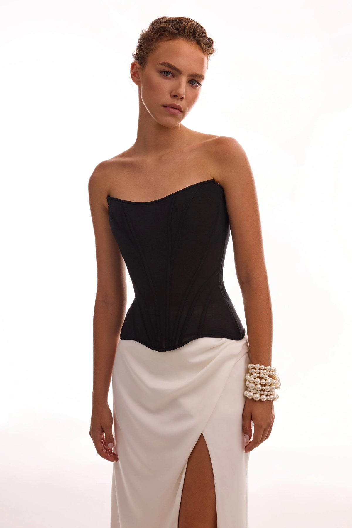 Refined fitted white maxi skirt with a slit Midnight Walk