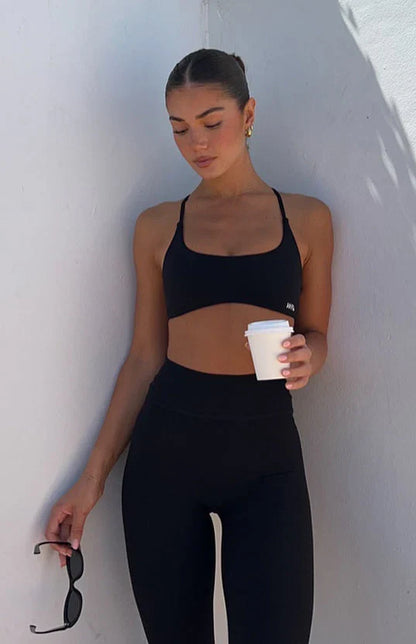 Shes Healthy Sports Crop Black