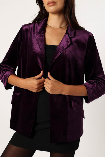 Vera Velvet Blazer Plum