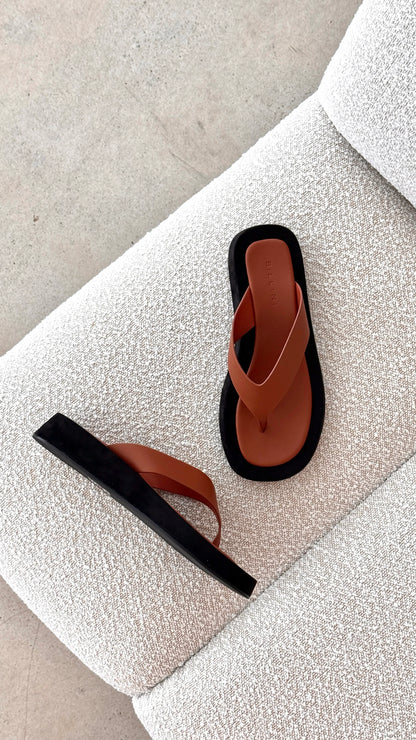 Yamira Thong Caramel